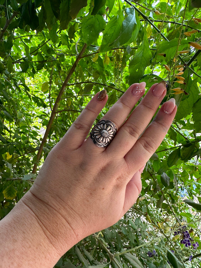 Beautiful Concho Handmade White Buffalo And Sterling Silver Adjustable Ring Jewelry & Watches:Ethnic, Regional & Tribal:Native American:Rings Nizhoni Traders LLC   