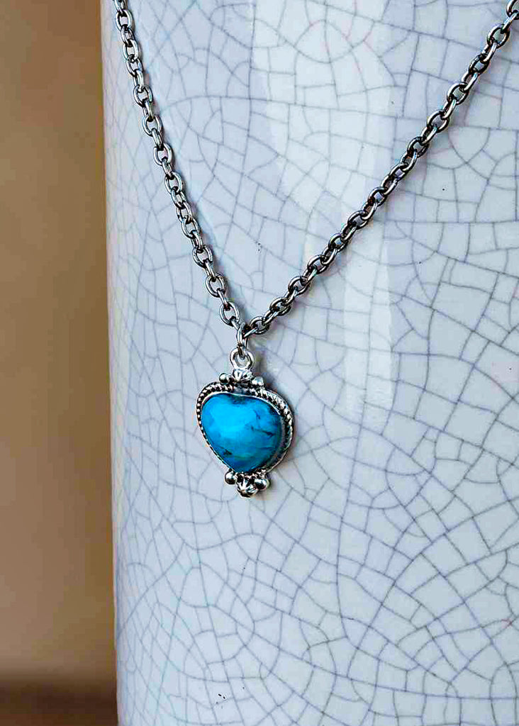 Heart Shape Stone Necklace Necklace Blue Tortoise