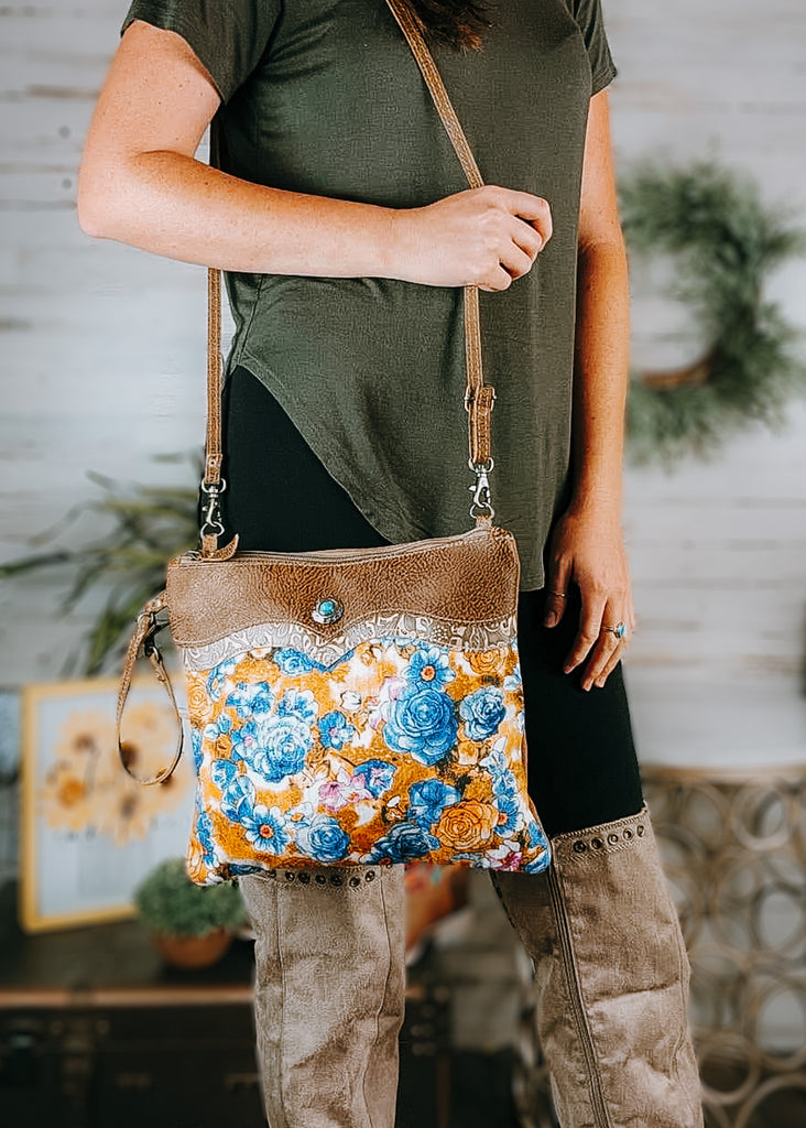 Crossbody Handbags  Shop Now, Pay Later with Afterpay! – Tagged all  handbags – The Cinchy Cowgirl