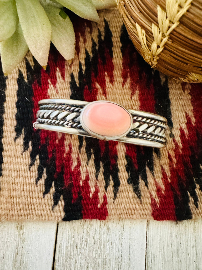 Navajo Queen Pink Conch Shell & Sterling Silver Cuff Bracelet Jewelry & Watches:Ethnic, Regional & Tribal:Bracelets & Charms Nizhoni Traders LLC   