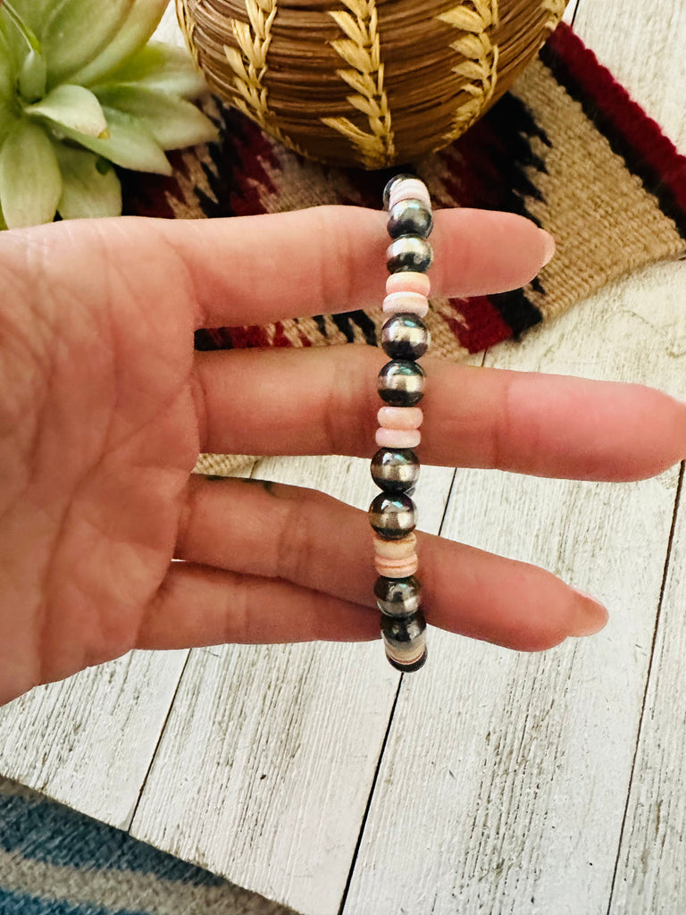 Navajo Queen Pink Conch Shell & Sterling Silver Beaded Stretch Bracelet Jewelry & Watches:Ethnic, Regional & Tribal:Necklaces & Pendants Nizhoni Traders LLC   